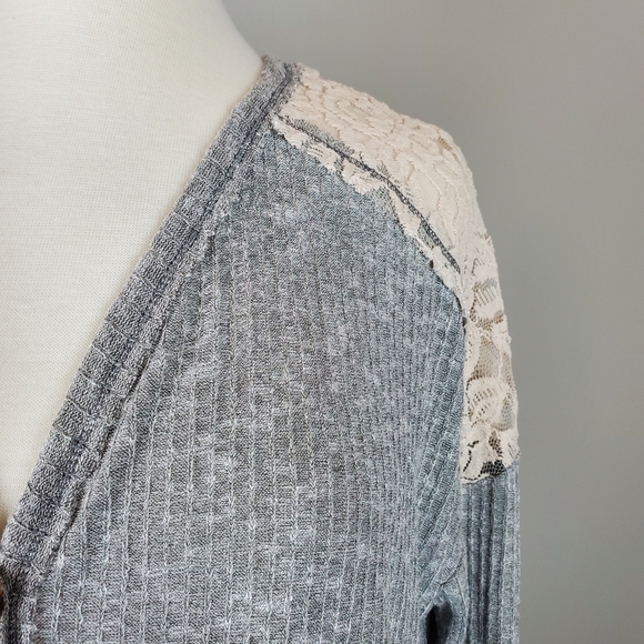 Lace & Crochet Knit Top - Picture 3 of 7